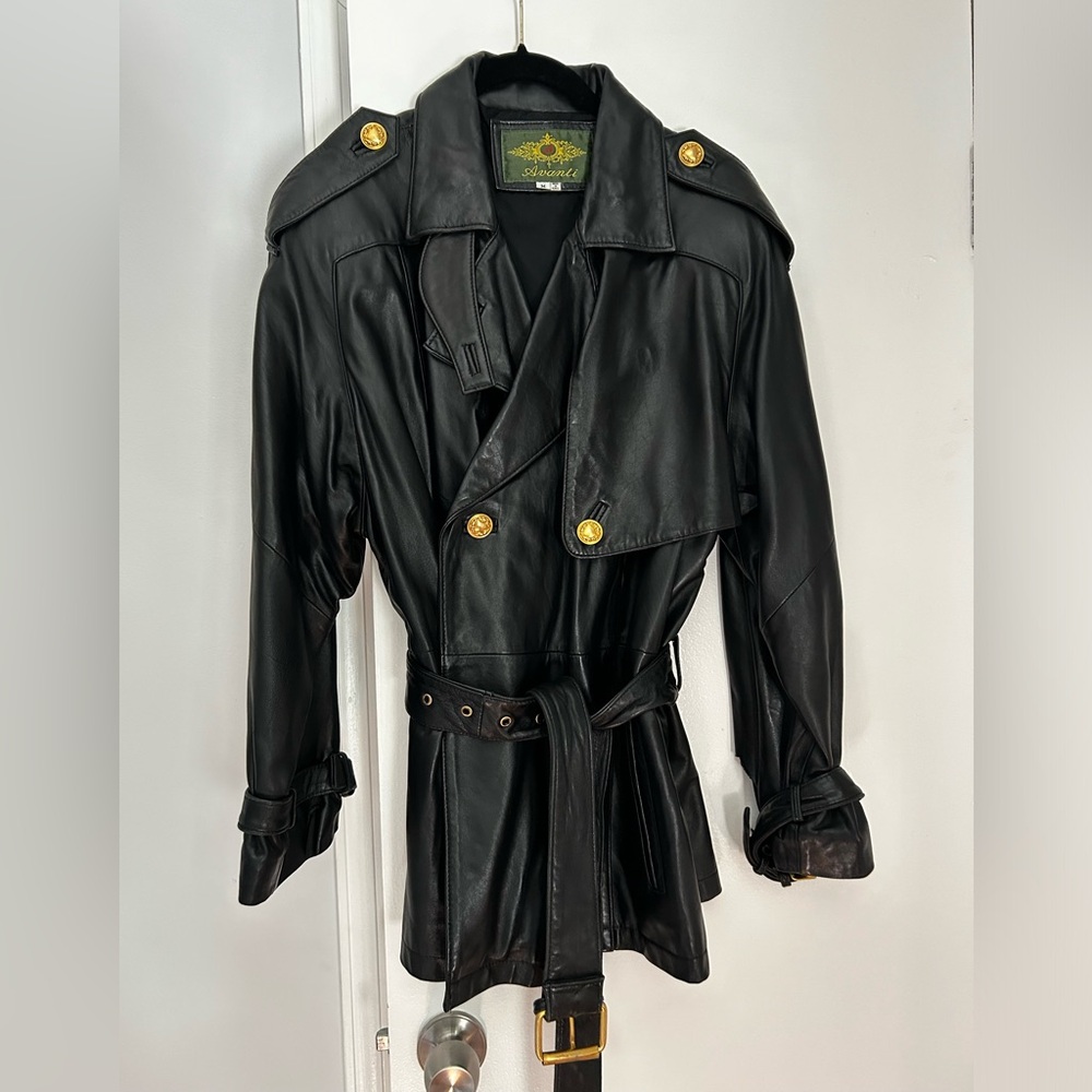 Avanti pure 100% Italian leather coat